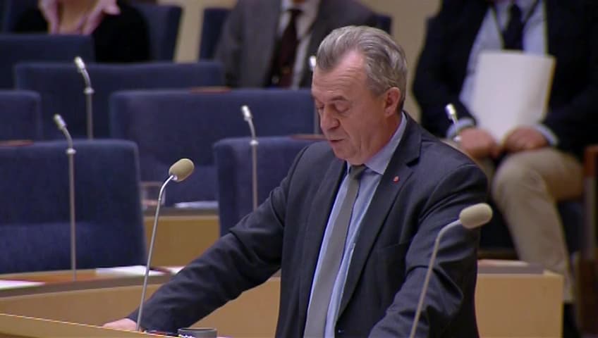 Stillbild från Interpellationsdebatt, Rättsosäkert läge för bönderna