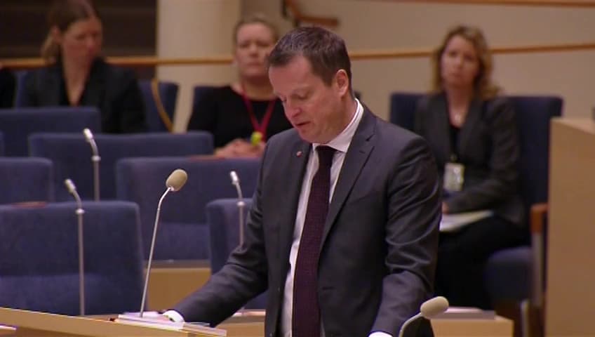 Stillbild från Interpellationsdebatt, Lokal polisverksamhet