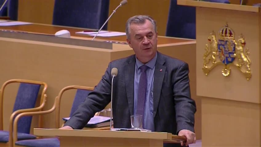 Stillbild från Interpellationsdebatt, Vetenskapliga rekommendationer som grund för ställningstaganden