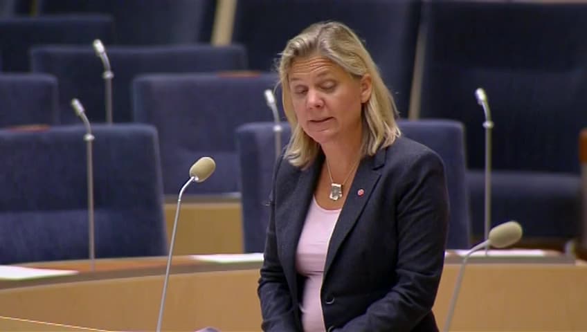 Stillbild från Interpellationsdebatt, Överskottsmålet