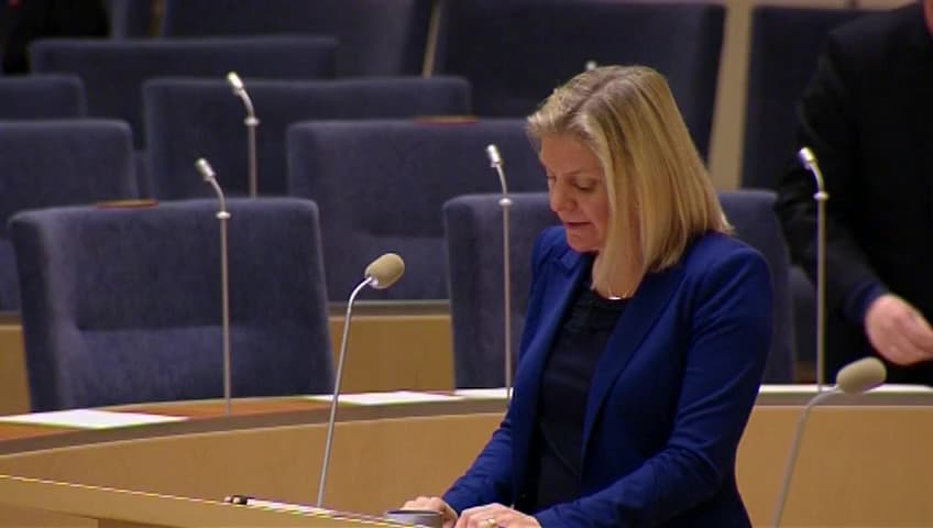 Stillbild från Interpellationsdebatt, Höjda arbetsgivaravgifter som leder till lägre löner