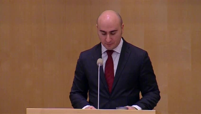 Stillbild från Debatt om förslag, Proportionell fördelning av mandat och förhandsanmälan av partier i val (vilande grundlagsbeslut, m.m.)