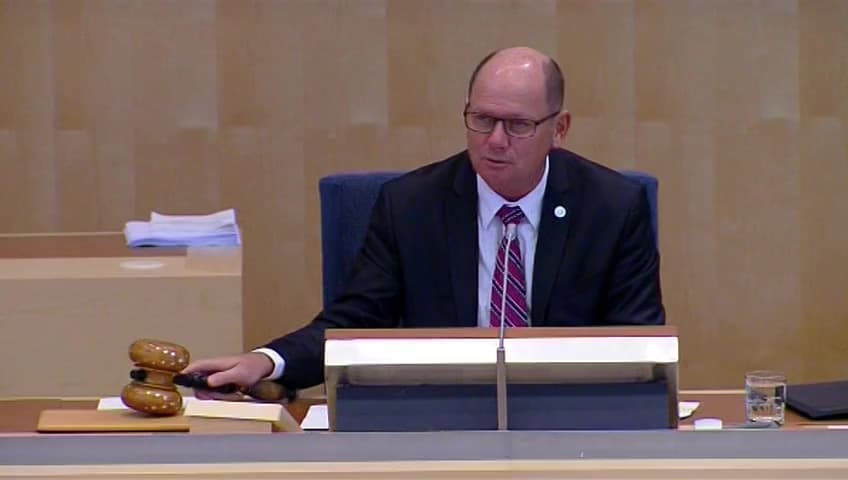 Stillbild från Debatt om förslag, Inkomstbeskattning, redovisning och revision av Eric-konsortier