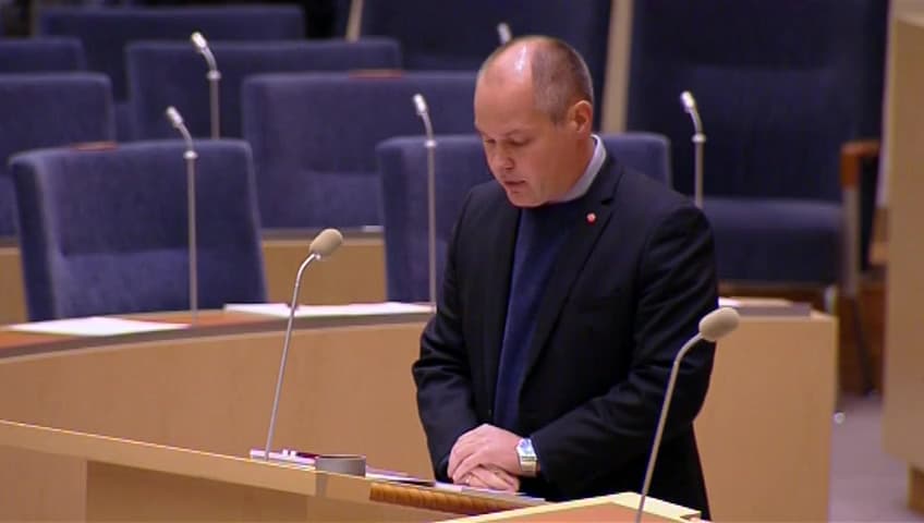 Stillbild från Interpellationsdebatt, Införande av samtyckeslagstiftning och oaktsamhetsbrott