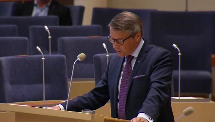 Stillbild från Interpellationsdebatt, Förslummad socialpolitik