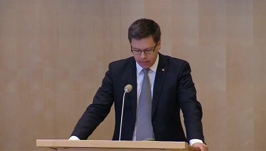 Stillbild från Debatt om förslag, Tilläggsavgift i domstol