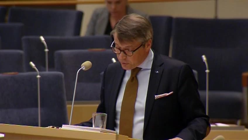 Stillbild från Interpellationsdebatt, Förlossningsskador