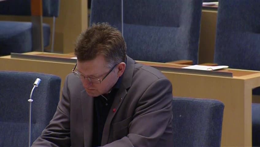 Stillbild från Interpellationsdebatt, Tillräckligt många mobilmaster