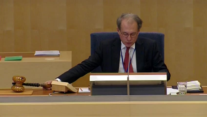 Stillbild från Debatt om förslag, Kontrollköp – ålderskontroll vid försäljning av folköl, tobak och receptfria läkemedel