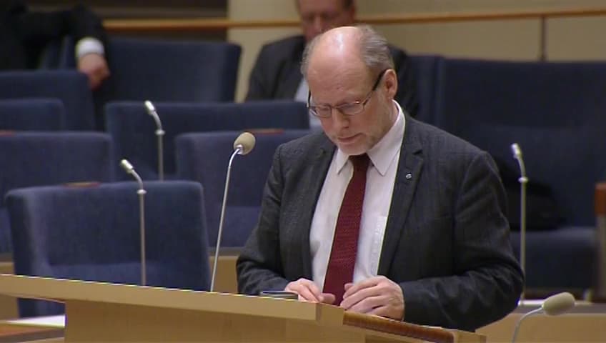 Stillbild från Interpellationsdebatt, Krav vid offentlig upphandling