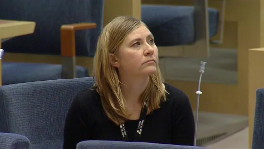 Stillbild från Interpellationsdebatt, En gymnasieskola som ökar klasskillnader och intolerans