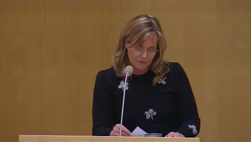 Stillbild från Debatt om förslag, Spelfrågor