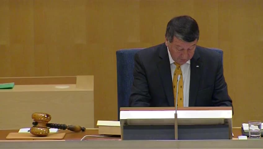 Stillbild från Debatt om förslag, Motpart i mål om ny legitimation enligt patientsäkerhetslagen