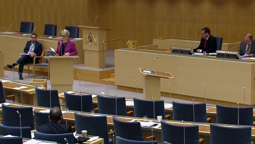 Stillbild från Interpellationsdebatt, Utbildningspengar i fas 3