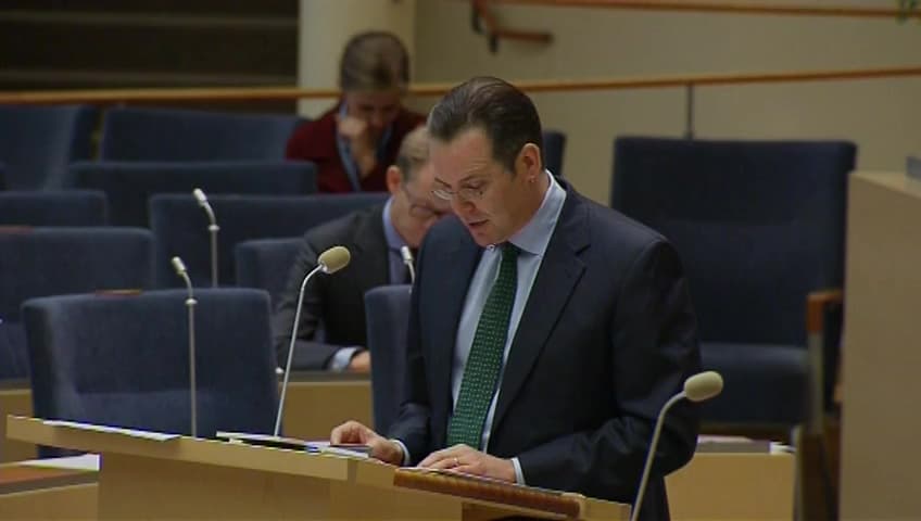 Stillbild från Interpellationsdebatt, Månadsredovisning som metod för att stoppa skattefusk