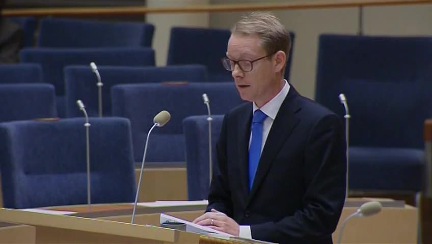 Stillbild från Interpellationsdebatt, Automatiska permanenta uppehållstillstånd för syrier