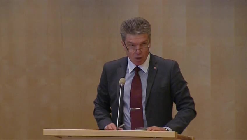 Stillbild från Debatt om förslag, Granskning av grönbok om klimat- och energipolitiken till 2030