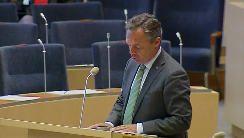 Stillbild från Interpellationsdebatt, Glesbygdskommuners behov av rekrytering inom välfärdssektorn