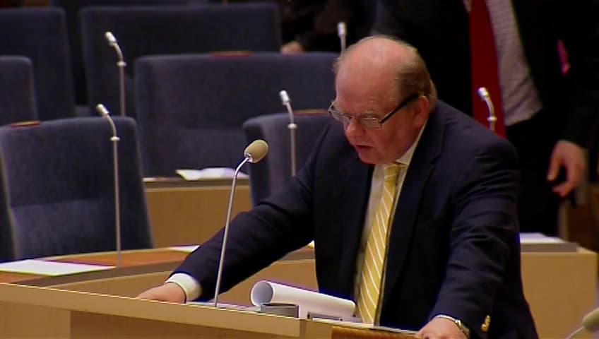 Stillbild från Interpellationsdebatt, Offentlig mat