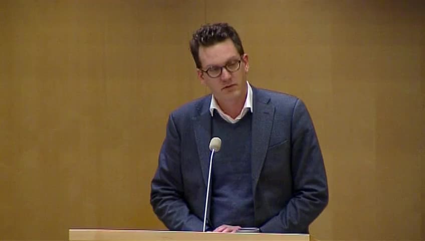 Stillbild från Debatt om förslag, Ersättningsrätt