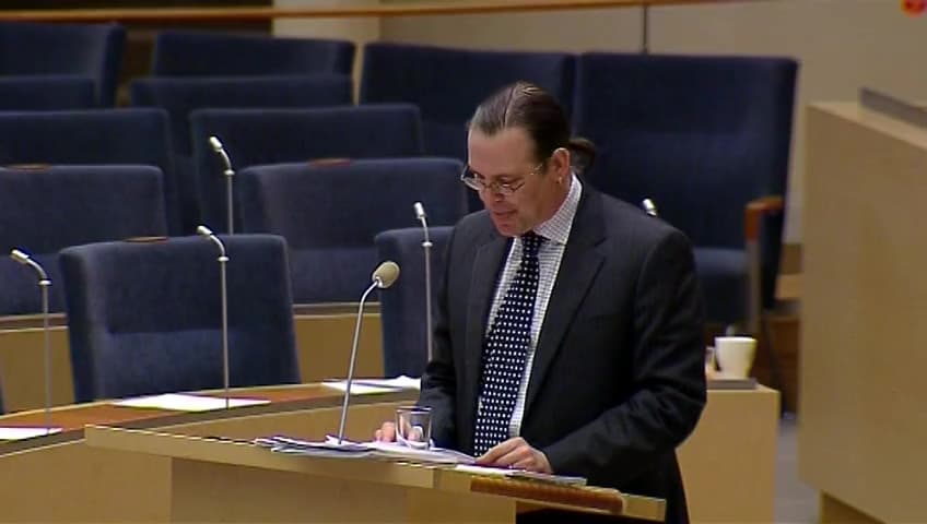 Stillbild från Interpellationsdebatt, Ekonomiska skillnader mellan kvinnor och män