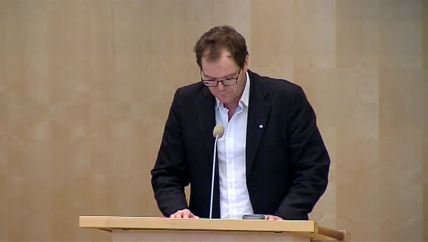 Stillbild från Debatt om förslag, En folkhälsopolitik med människan i centrum