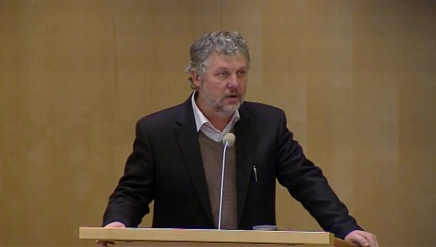 Stillbild från Debatt om förslag, Snabbare omval