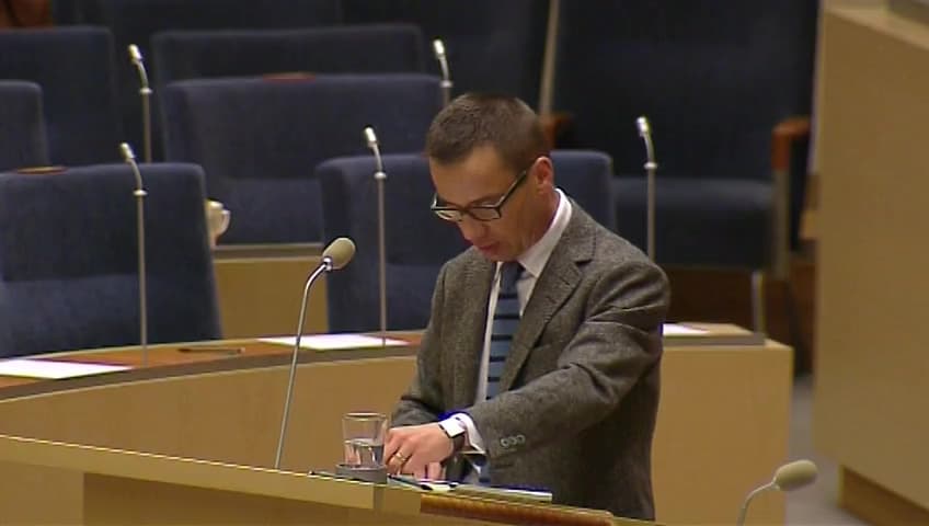 Stillbild från Interpellationsdebatt, Privata tilläggsförsäkringar