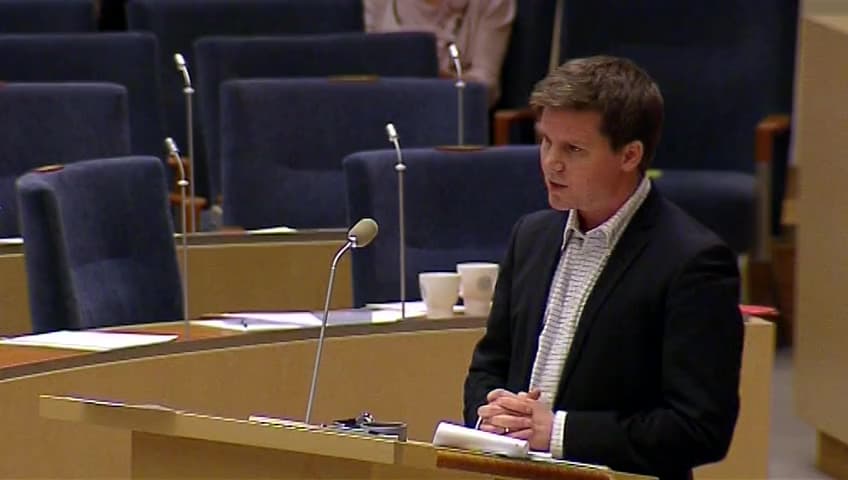 Stillbild från Interpellationsdebatt, Lön efter kön eller lön efter kompetens