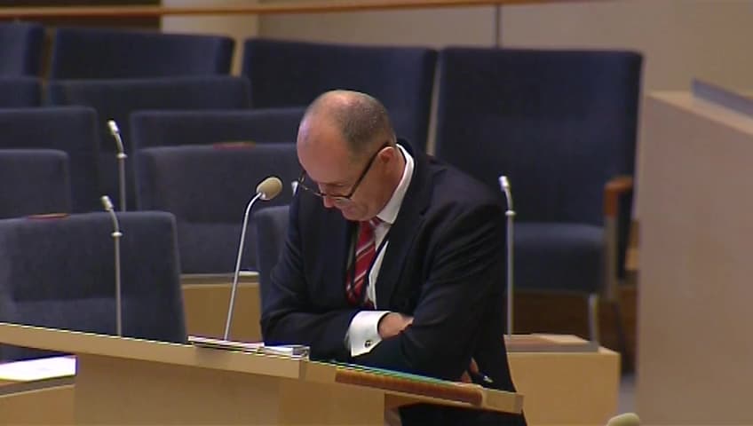 Stillbild från Interpellationsdebatt, Panaxia och tillsynen över kontanthantering