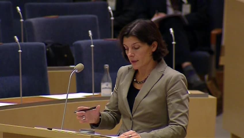 Stillbild från Interpellationsdebatt, Försvarsmusikens framtid