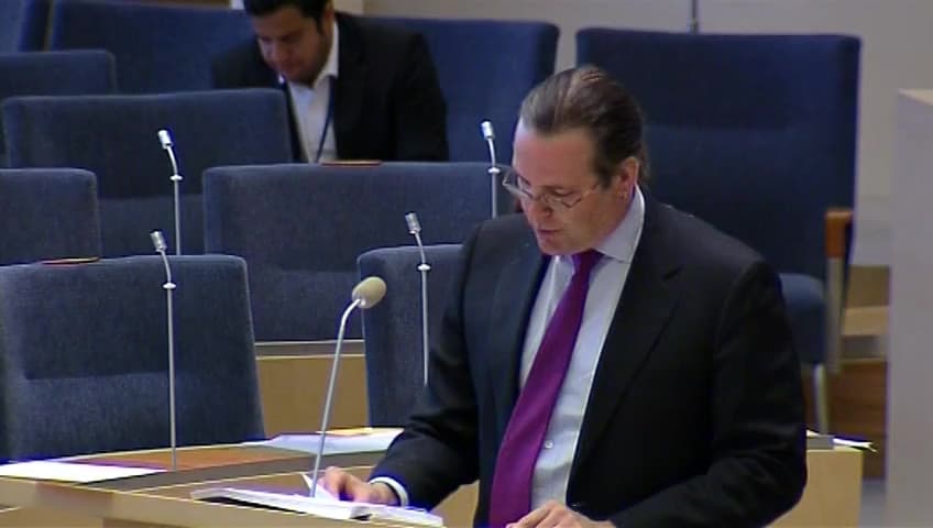 Stillbild från Interpellationsdebatt, Finanspolitiska insatser för ökad jämlikhet