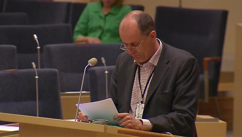 Stillbild från Interpellationsdebatt, Ökat behov av ekonomiskt bistånd i Sverige