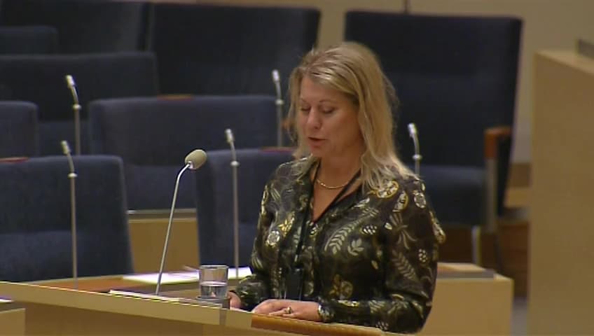 Stillbild från Interpellationsdebatt, 30 bilfria mil