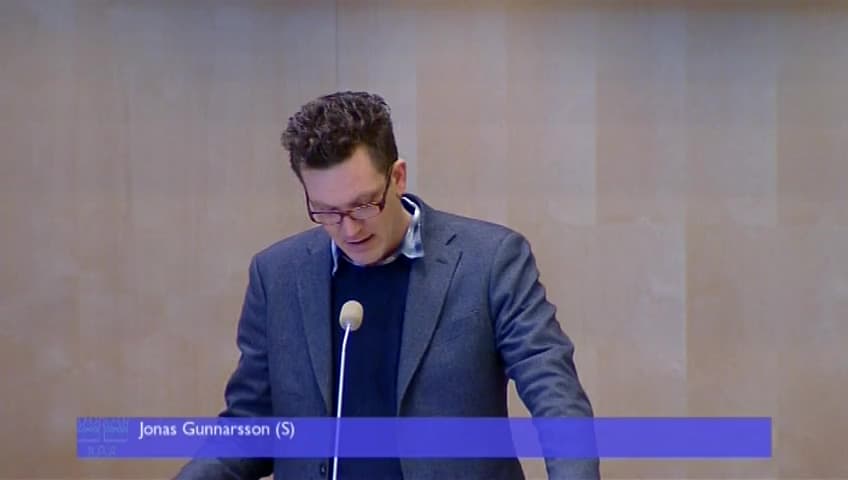 Stillbild från Debatt om förslag, Barns möjlighet att få vård 