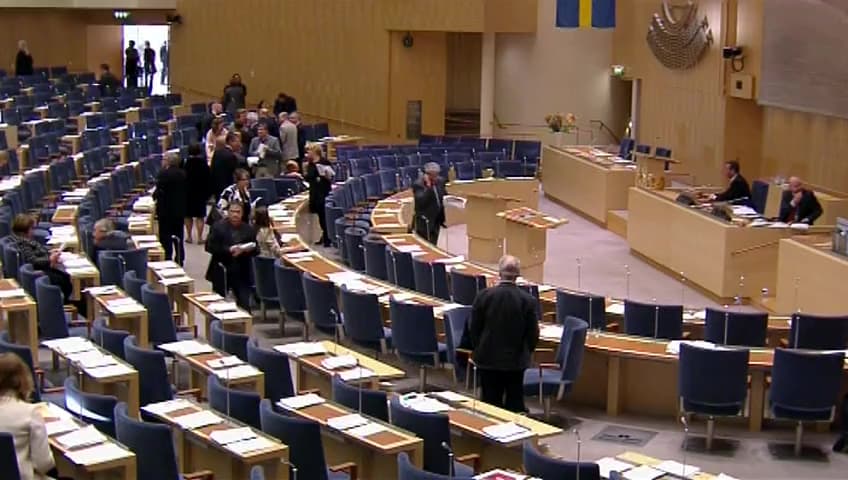 Stillbild från Debatt om förslag, Nedrustning, icke-spridning och konventionell rustningskontroll samt Sveriges tillträde till konventionen om klusterammunition