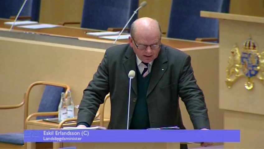 Stillbild från Interpellationsdebatt, Utfasning av laxfiske i öppet hav