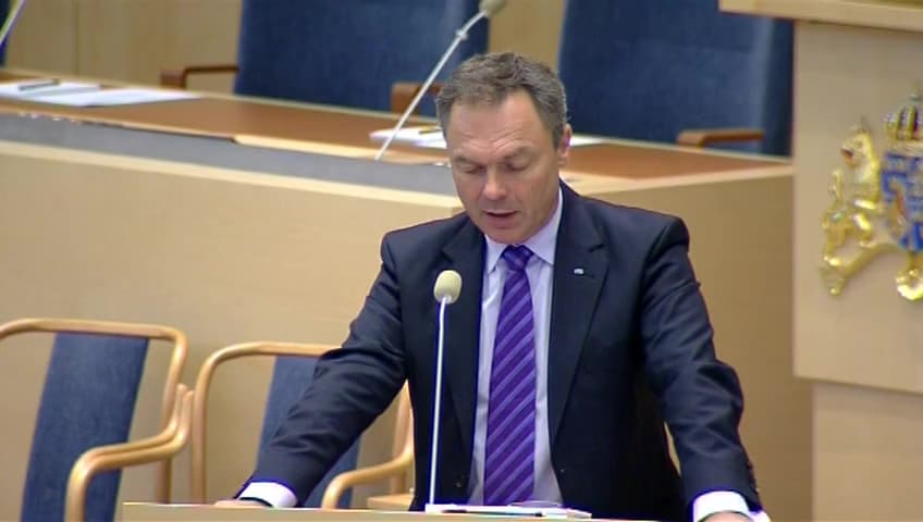Stillbild från Interpellationsdebatt, Fritidspedagogers ansvar och befogenheter
