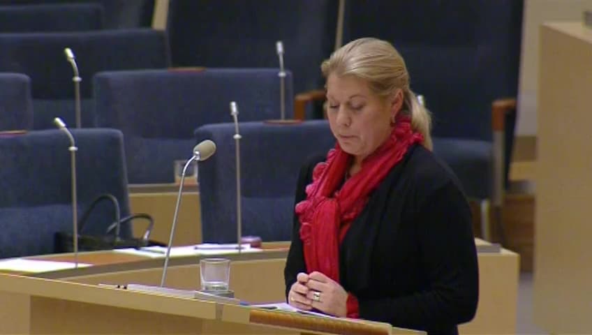 Stillbild från Interpellationsdebatt, Supermiljöbilspremien i relation till statens upphandlingskrav och nollvisionen