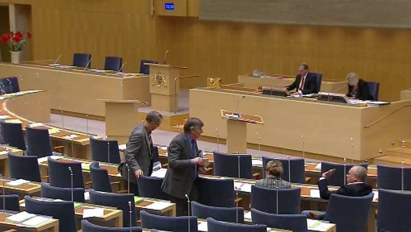 Stillbild från Debatt om förslag, Slopade Lundinregler och vissa andra skatteåtgärder för företag