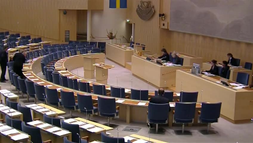 Stillbild från Debatt om förslag, Enklare fusion av aktiebolag