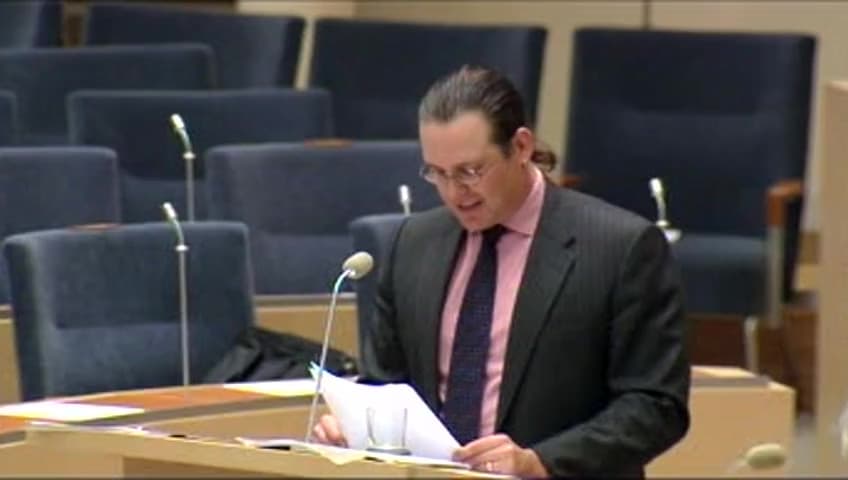 Stillbild från Interpellationsdebatt, Personal- eller närvaroliggare