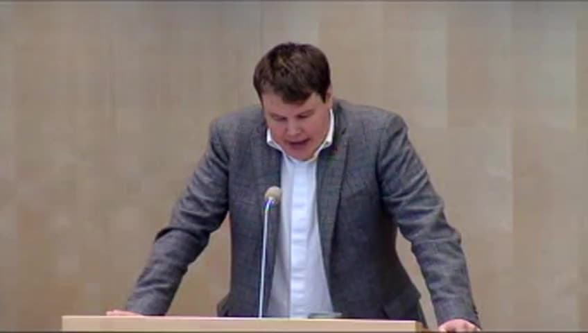 Stillbild från Debatt om förslag, Nya lagar om avgasrening och drivmedel