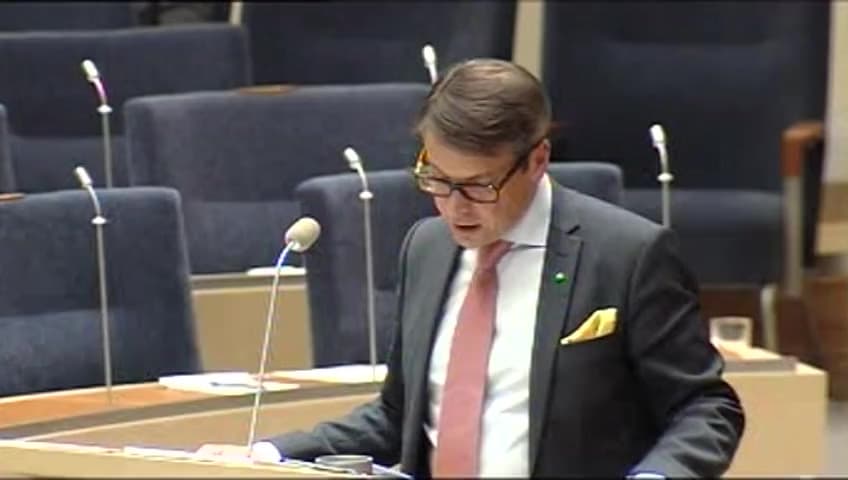Stillbild från Interpellationsdebatt, Nationellt samordnad luftburen ambulanssjukvård