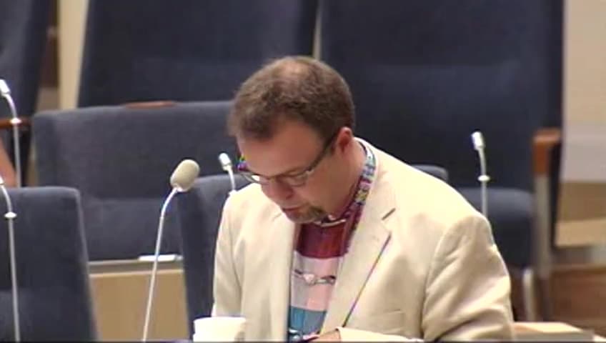 Stillbild från Interpellationsdebatt, Situationen för unga arbetslösa
