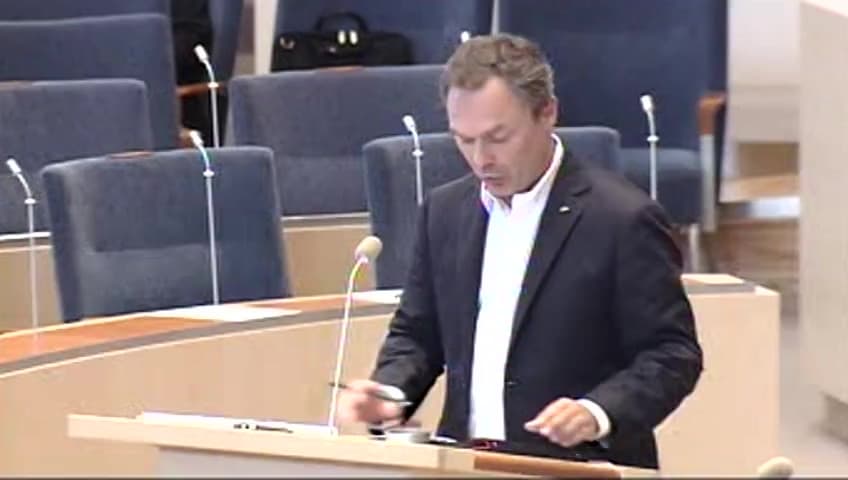 Stillbild från Interpellationsdebatt, Vårdnadsbidraget och det svenska språket