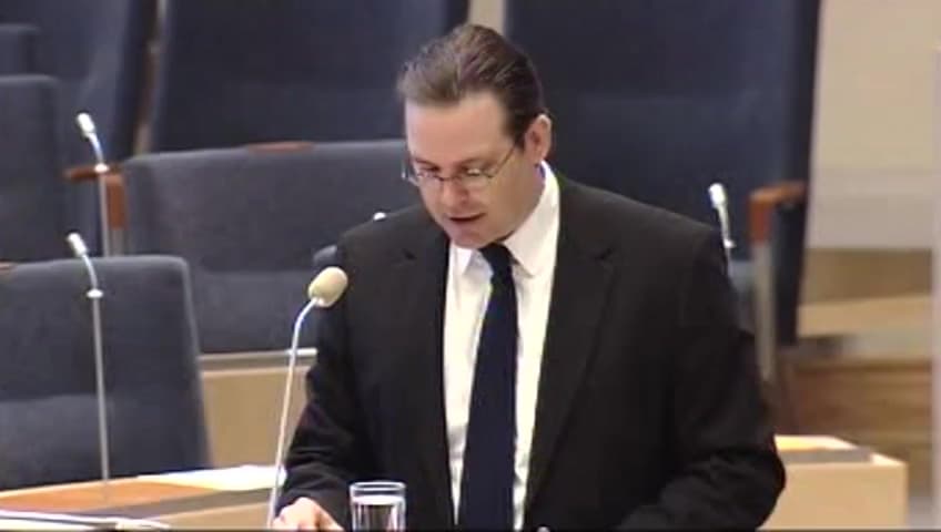 Stillbild från Interpellationsdebatt, Skatteundandragande och taxi