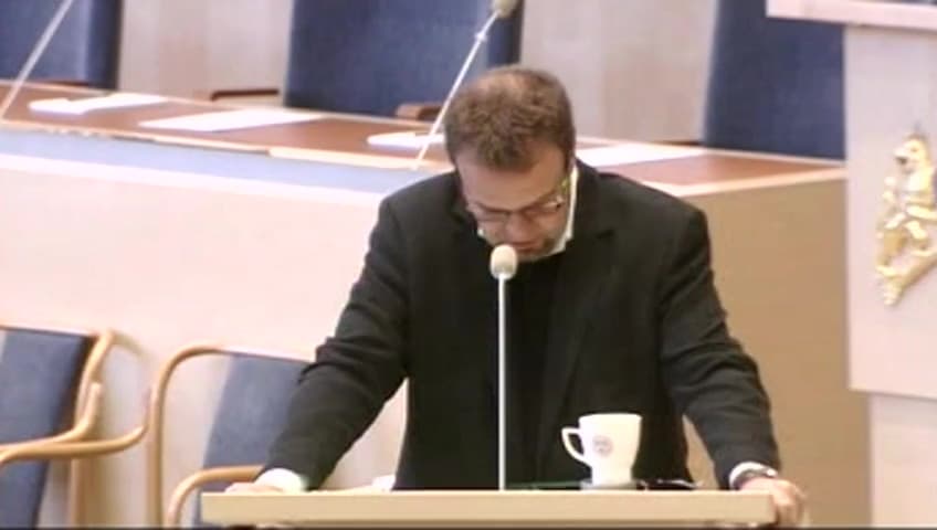 Stillbild från Interpellationsdebatt, 90 dagars karens för arbetslösa ungdomar