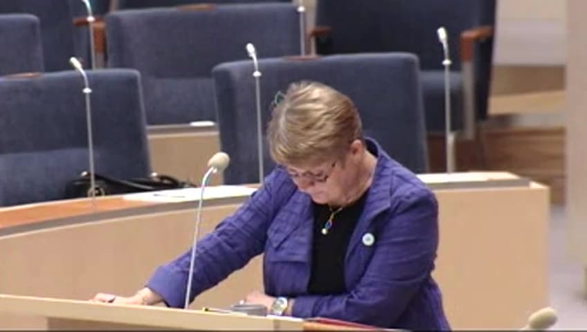 Stillbild från Interpellationsdebatt, Regeringens hantering av krisen inom läkemedelsindustrin