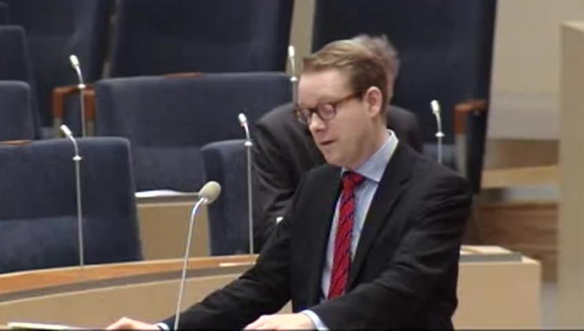 Stillbild från Interpellationsdebatt, Förkortad handläggningstid vid migrationsärenden